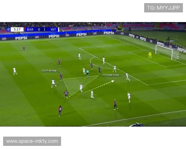 分析水晶宫和巴萨赛季首败背后的战术问题与调整 分析水晶宫和巴萨赛季首败背后的战术问题与调整