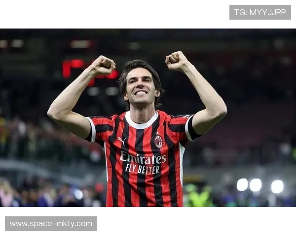 卡卡,被上帝亲吻的天才:2005年今日欧冠梅开二度回忆 卡卡,被上帝亲吻的天才:2005年今日欧冠梅开二度回忆