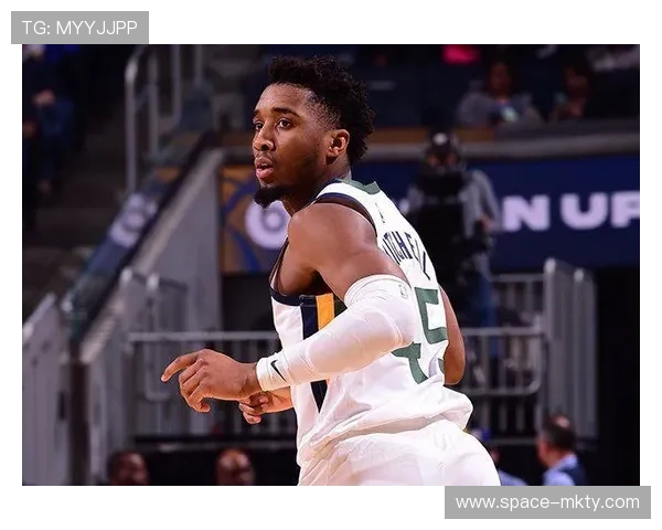 伊朗超新星西亚萨拉尼若胜纳塔吾特，将冲击六位数美元正赛合同